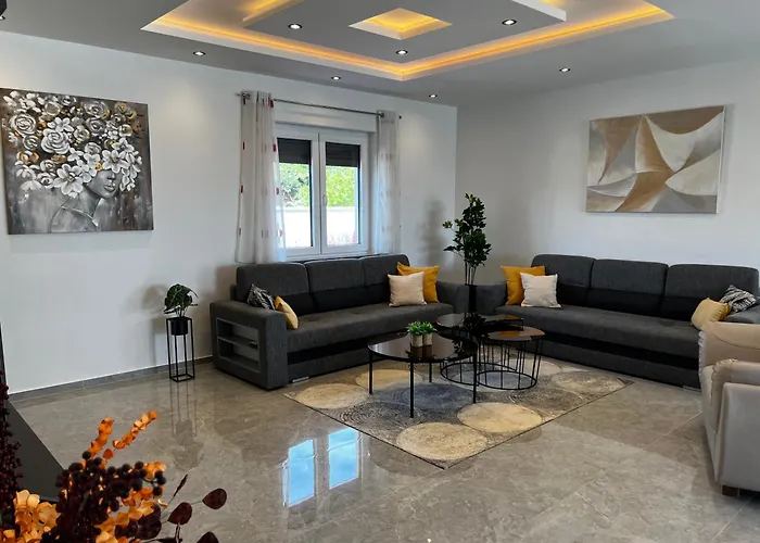 Mare - Modern With Swimming Pool And Jacuzzi Villa Póla